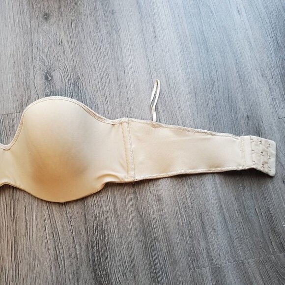 Strapless Bra - Picture 6 of 10